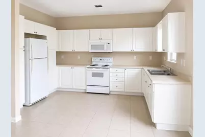 5610 NW 107th Avenue #1314, Doral, FL 33178 - Photo 3