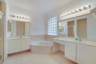 7428 Via Luria, Lake Worth, FL 33467 - Photo 15