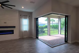 537 SE Crathes St, Port Saint Lucie, FL 34984 - Photo 15