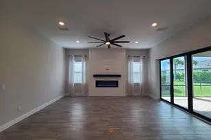 537 SE Crathes St, Port Saint Lucie, FL 34984 - Photo 27