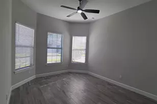 537 SE Crathes St, Port Saint Lucie, FL 34984 - Photo 59