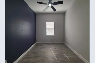 537 SE Crathes Street, Port Saint Lucie, FL 34984 - Photo 9