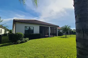 537 SE Crathes St, Port Saint Lucie, FL 34984 - Photo 45