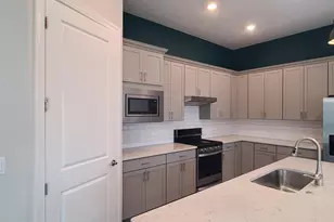 537 SE Crathes St, Port Saint Lucie, FL 34984 - Photo 21