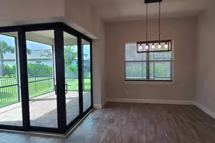 537 SE Crathes St, Port Saint Lucie, FL 34984 - Photo 23