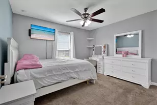 5263 NW E Delwood Dr, Port Saint Lucie, FL 34986 - Photo 15