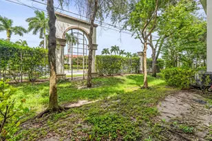 5031 Genove Pl, Riviera Beach, FL 33410 - Photo 33
