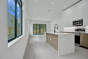 606 SW 7th Ave, Fort Lauderdale, FL 33315 - Photo 3