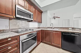 1660 Renaissance Commons Blvd, Boynton Beach, FL 33426 - Photo 3