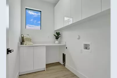608 SW 7th Avenue, Fort Lauderdale, FL 33315 - Photo 15