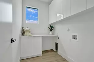 608 SW 7th Ave, Fort Lauderdale, FL 33315 - Photo 15