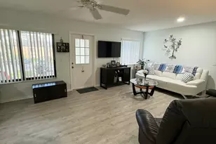 228 Pine HOV Cir, Greenacres, FL 33463 - Photo 5