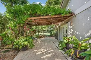 7205 Mandarin Dr, Boca Raton, FL 33433 - Photo 33