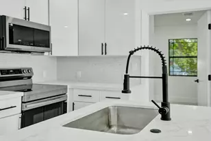 3234 Taft St, Hollywood, FL 33021 - Photo 7