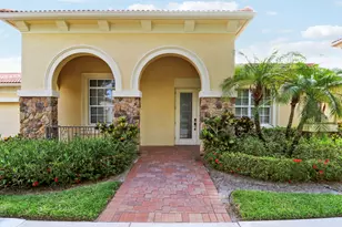 10150 SW Ambrose Way, Port Saint Lucie, FL 34986 - Photo 3
