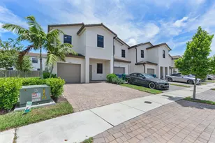 23425 SW 129th Ave, Homestead, FL 33032 - Photo 3