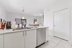23425 SW 129th Ave, Homestead, FL 33032 - Photo 13