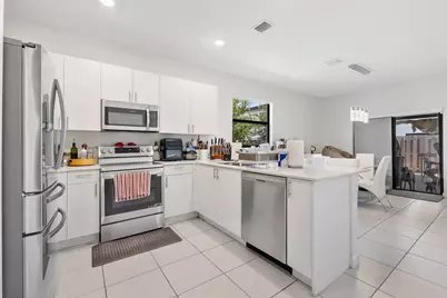 23425 SW 129th Avenue, Homestead, FL 33032 - Photo 11