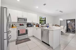 23425 SW 129th Ave, Homestead, FL 33032 - Photo 11