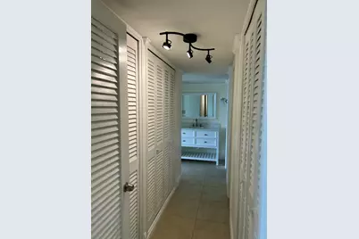305 N Pompano Beach Boulevard #205, Pompano Beach, FL 33062 - Photo 9