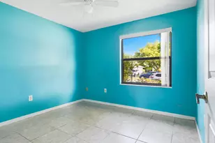 108 Santa Monica Ave, Royal Palm Beach, FL 33411 - Photo 27