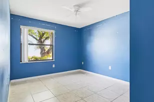 108 Santa Monica Ave, Royal Palm Beach, FL 33411 - Photo 25