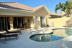 8262 Dominica Pl, Wellington, FL 33414 - Photo 7