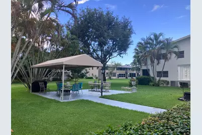 275 Windsor L, West Palm Beach, FL 33417 - Photo 7