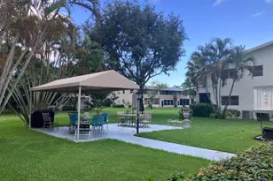 275 Windsor L, West Palm Beach, FL 33417 - Photo 7