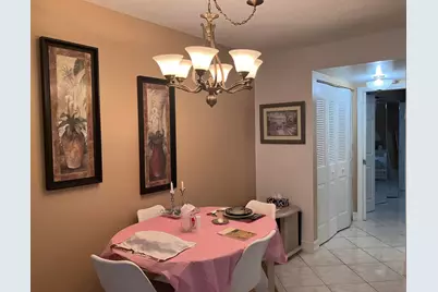 275 Windsor L, West Palm Beach, FL 33417 - Photo 11