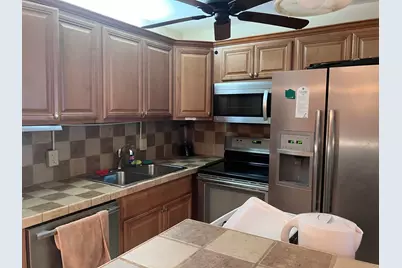 275 Windsor L, West Palm Beach, FL 33417 - Photo 9