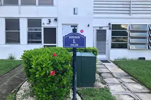 275 Windsor L, West Palm Beach, FL 33417 - Photo 5