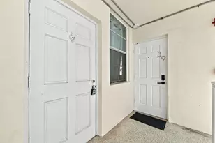 713 Collins Ave, Miami Beach, FL 33139 - Photo 3