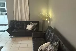 713 Collins Ave, Miami Beach, FL 33139 - Photo 3