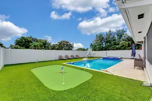 9819 Spanish Isles Dr, Boca Raton, FL 33496 - Photo 11