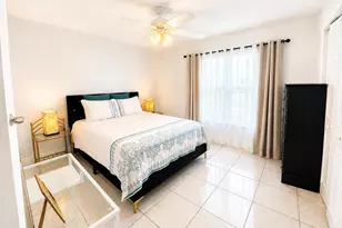 10720 NW 26th Pl, Sunrise, FL 33322 - Photo 15