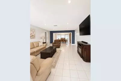 10720 NW 26th Place, Sunrise, FL 33322 - Photo 5