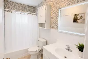 10720 NW 26th Pl, Sunrise, FL 33322 - Photo 13