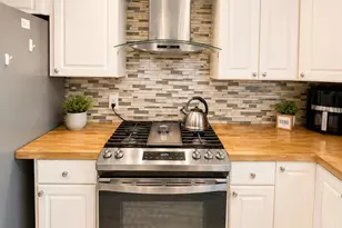 10720 NW 26th Pl, Sunrise, FL 33322 - Photo 5