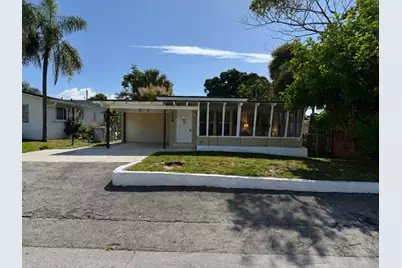 108 SE 10th Avenue #Front, Pompano Beach, FL 33060 - Photo 1