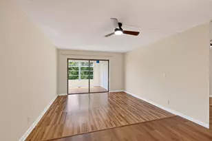 9440 SW 8th St, Boca Raton, FL 33428 - Photo 7