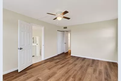 9440 SW 8th Street #401, Boca Raton, FL 33428 - Photo 39
