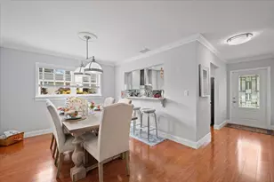 206 Lake Susan Ln, West Palm Beach, FL 33411 - Photo 9