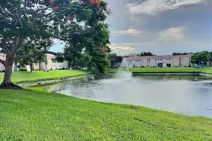 889 Twin Lakes Dr, Coral Springs, FL 33071 - Photo 13