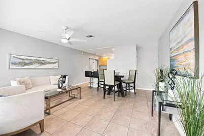 2610 NE 8th Avenue, Pompano Beach, FL 33064 - Photo 3