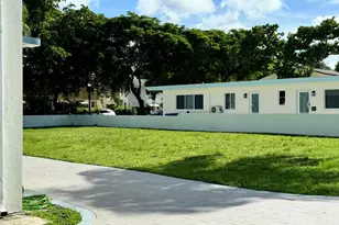 1833 Madison St, Hollywood, FL 33020 - Photo 9