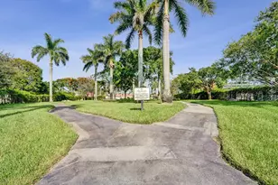 7572 Parkside Ln, Margate, FL 33063 - Photo 59
