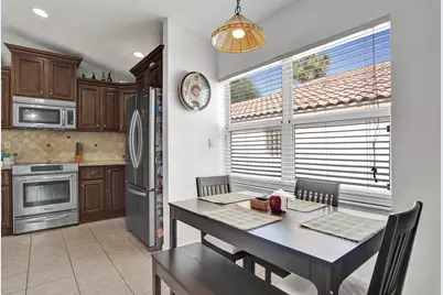 7572 Parkside Lane, Margate, FL 33063 - Photo 11