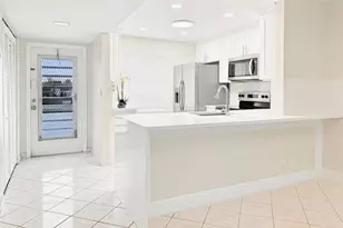 9272 SW 3rd St, Boca Raton, FL 33428 - Photo 3