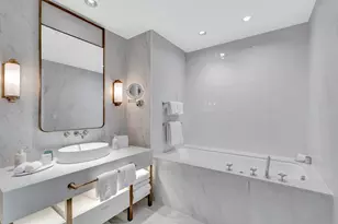 525 N Fort Lauderdale Beach Blvd, Fort Lauderdale, FL 33304 - Photo 23